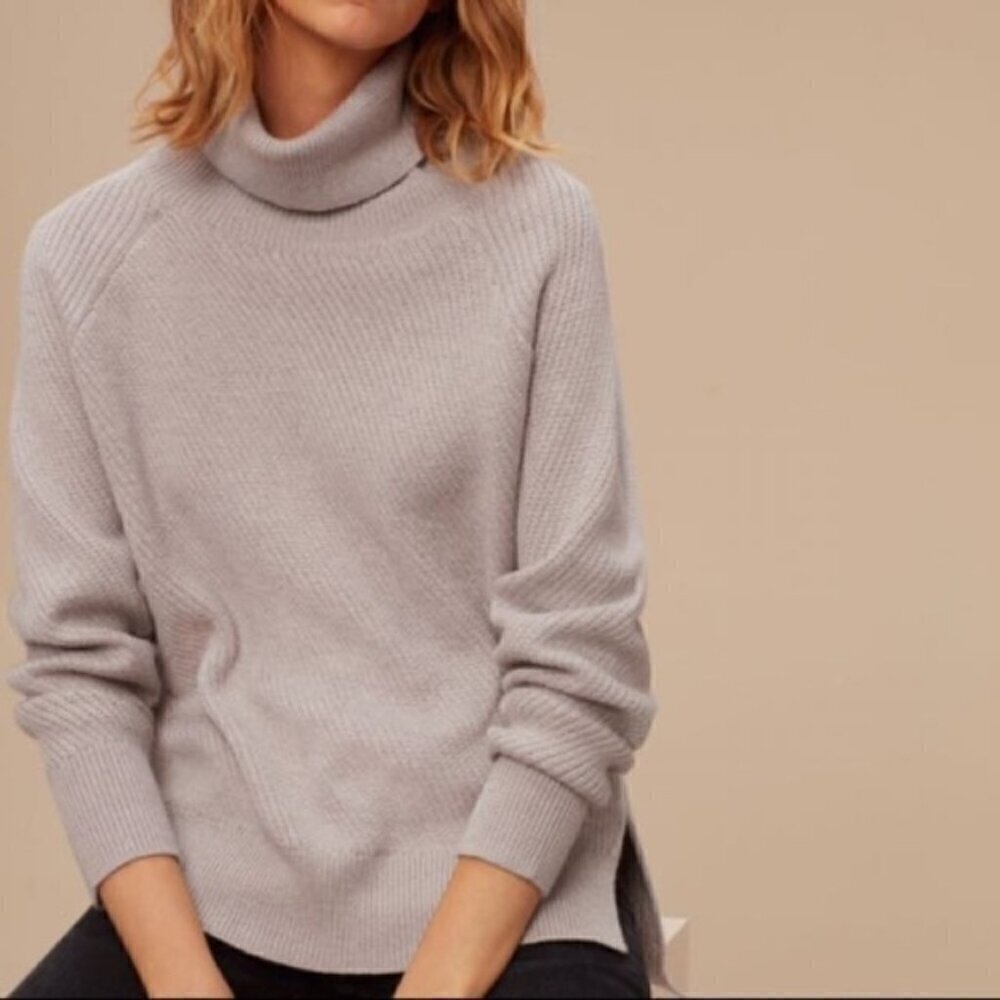 Aritzia Wilfred Wool Turtleneck Lin Sweater​ - Large, 100% Wool